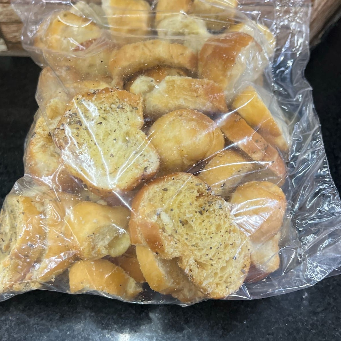 Amanteigado com orégano