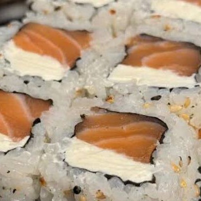 Alga arroz e vestido cream chesse salmom