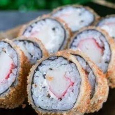 Alga arroz cream chesse Kani empanado e frito