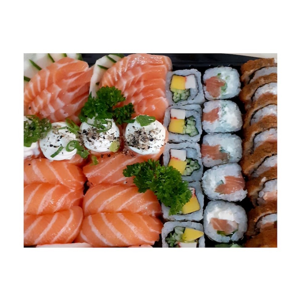 10 sashimi 8 sushi 4 joe 8 hot 10 rolls