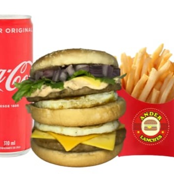 Pão duplo, 2 carnes, 2 ovos, 2 queijos prato, 1 queijo cheddar, molho especial, alface e cebola + Coca cola lata e batata frita.