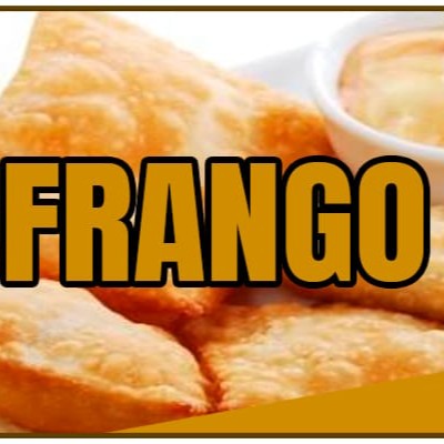 Massa de Pastel e Frango desfiado