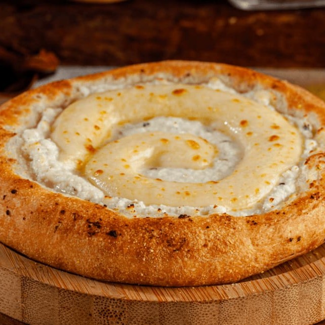 O melhor do 4 queijos em uma única esfirra