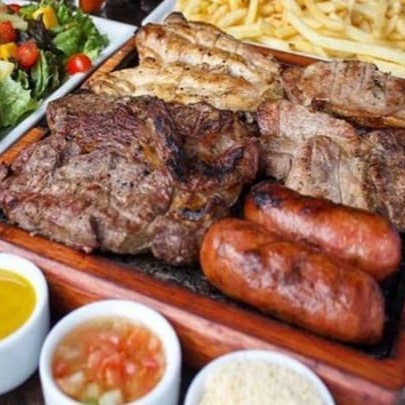 Contra file , file de frango , picanha suína , linguiça , acompanhamento a escolha