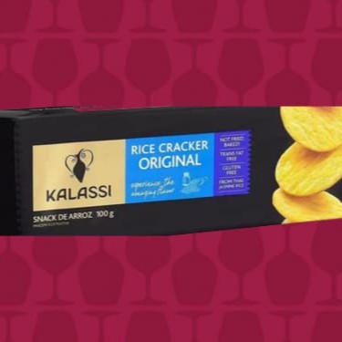 Snack tailandês feito de arroz de Jasmine. Muito fino, saboroso e crocante. Experimente!