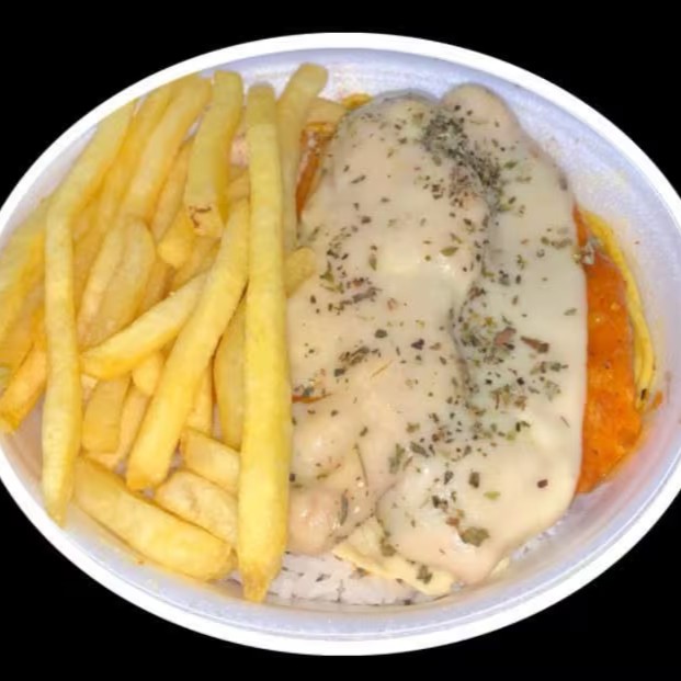 Filé de Frango A Parmegiana: Escolha Seus Acompanhamentos