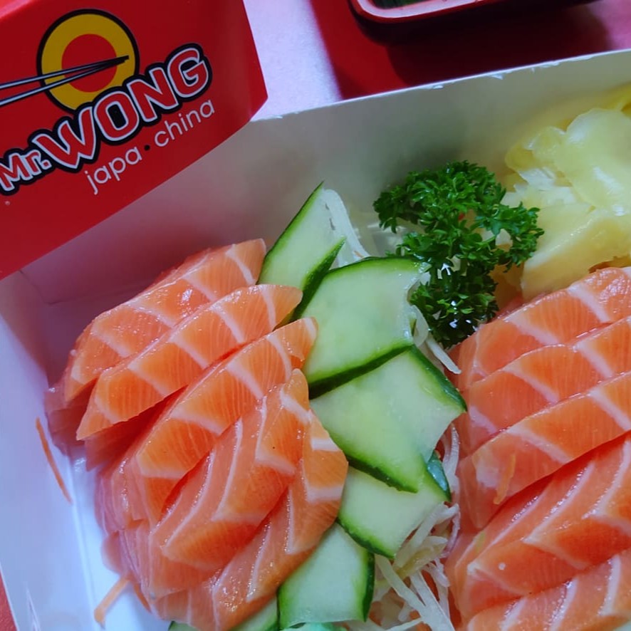 Filet de salmão selecionado cortado em fatias