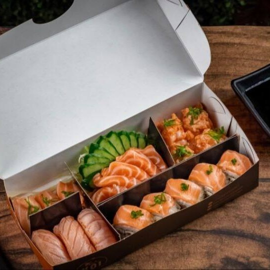 Sashimis - 5 salmão / 5 uramaki Filadélfia especial   Sushi - 3 salmão maçaricado  Joe - 3 tradiconal / 4 tartar  ----------tags------------- Sushi/japa/culinária japonesa/sushi em casa / promoções/makimonos/Philadelphia/filadélfia/hot filadélfia/ hot Philadelphia/sunomono/entre grátis/combinados/Carpaccio/cevite/sashimi de salmão/sushi por 1 real / promoção de hot/temaki/yakissoba/promoção/entreg
