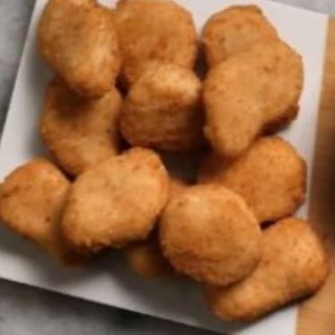 É uma opção de frango de alta qualidade e sabor irresistível. Essa linha é reconhecida pela sua excelência e compromisso em oferecer carne de frango de primeira linha, garantindo uma experiência gastronômica excepcional.