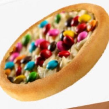 Creme de leite, chocolate branco e M&M