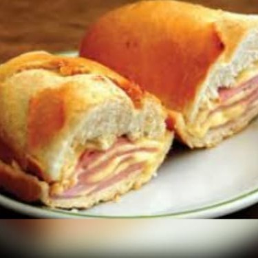Pão francês ,queijo e presunto