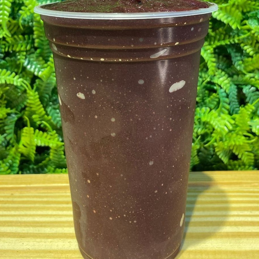 Tem direito a escolher 1 calda e até todos os complementos comuns