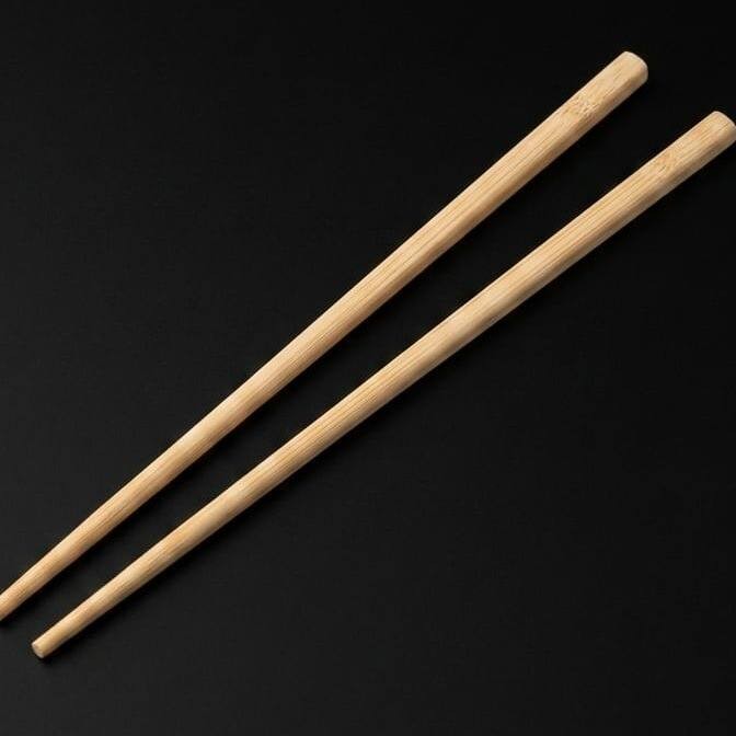 Pediu um combinado para compartilhar... adicione aqui um hashi extra.