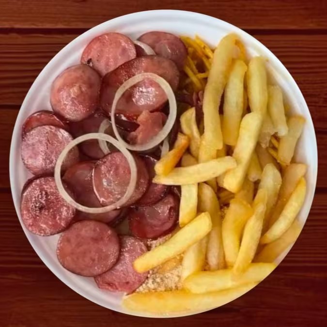 Linguiça Calabresa Acebolada: Escolha Seus Acompanhamentos