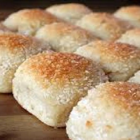 Nossa deliciosa broa de coco no pacote com 04 unidades