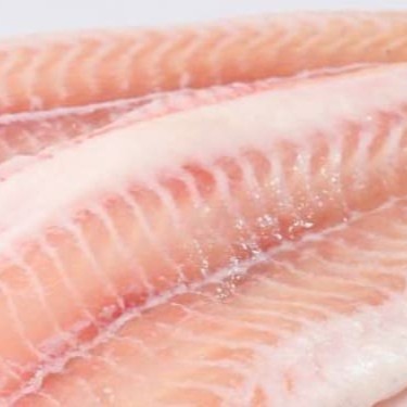 1 kg de File de pescada fresco.