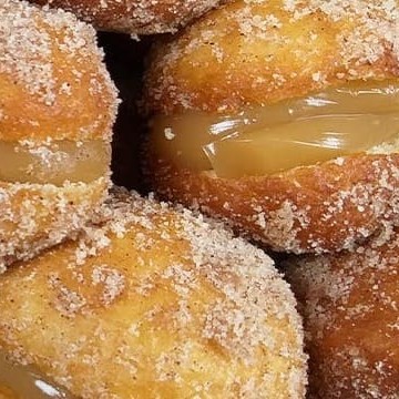 Sonho De Doce De Leite Ou Creme !!!!!