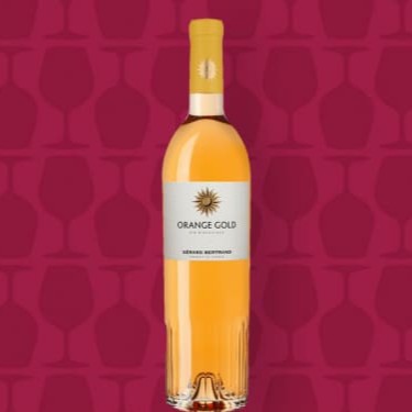 Orange Gold presta homenagem aos primeiros vinhos laranjas da Geórgia há 4500 anos atrás. Gérard Bertrand quer criar um novo perfil de vinhos laranjas, com caráter mais fresco e delicado. Com este nome único, Orange Gold presta homenagem ao poder do sol e aos belos pores do sol do sul da França.