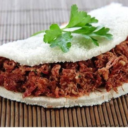 Goma de tapioca de ótima qualidade com 38 opções de recheios a sua escolha para montar a sua tapioca.