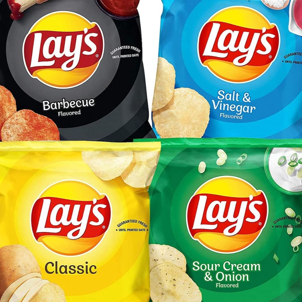 Lays Sabores:  Clássica; Sour Cream  Á partir R$ 5,99