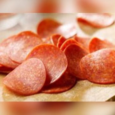 Descubra o sabor irresistível da nossa tapioca de pepperoni!  Monte a sua do jeito que preferir e surpreenda seu paladar!  Venha experimentar essa delícia que combina textura leve e um recheio de dar água na boca! ️ #Tapioca #Gastronomia #Foodlovers