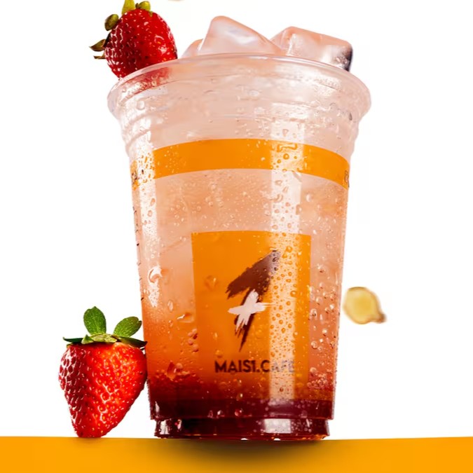 Uma bebida refrescante com combinação surpreendente da doçura de morangos franceses com um toque de gengibre