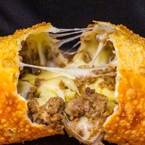 Pastel 21 centímetros, sequinho e crocante, você vai se deliciar nessa explosão de sabor