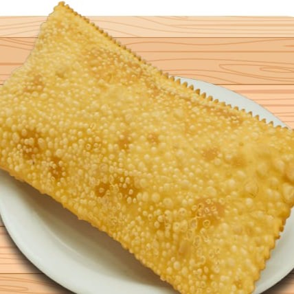 Um pastel de Carne de soja com seus adicionais favoritos é uma ótima opção para matar a fome com sabor e qualidade. Você leva um pastel grandes e bem recheado, feitos na hora com massa fresca e crocante.