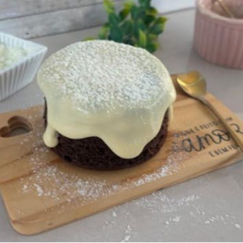 Massa de chocolate coberto com o brigadeiro gourmet de Leite Ninho. Peso médio: 200g  promoção , cupom , oferta , morango , sobremesa , red velvet , banoffe , pudim , doce de leite , Dia dos namorados , festa junina , bolo gelado , Ninho , trufado , cone , café , frete grátis , presente , coxinha , gostoso , preço baixo , combo , promo , Doces , bolos , brigadeiro , docinhos , bolo vulcão , aniversario , coco , bolo de pote , gelado , chocolate , Pipoca gourmet , biscoito amanteigado, empada , frango , pistache , frutas vermelhas , geleia , coca , refri , combo , salgado , mousse , entrega rápida , grátis , 0800 , desconto , almoço barato , Nutella , brownie recheado , lanche barato , afogadinho , empada , cookies , cookie recheado , cookie americano , fatia recheada