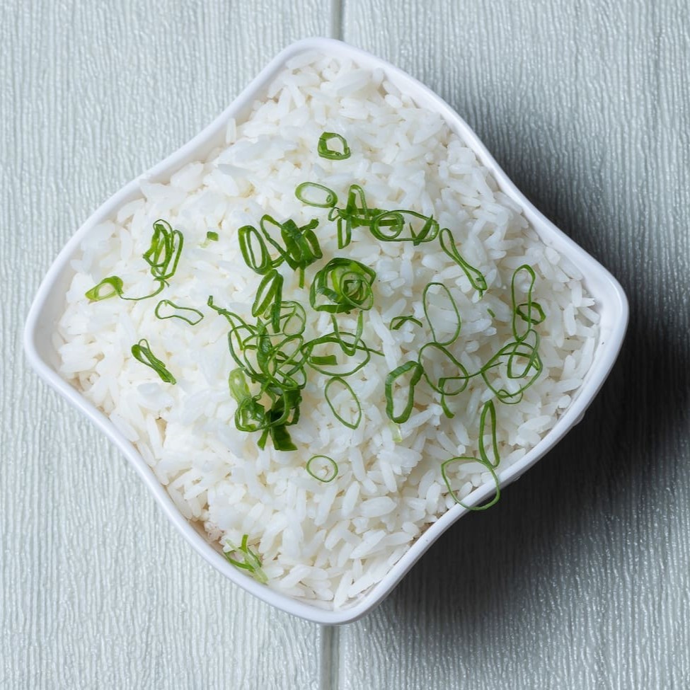 Delicioso arroz branco tradicional.  Peso: (Aproximadamente 250g)
