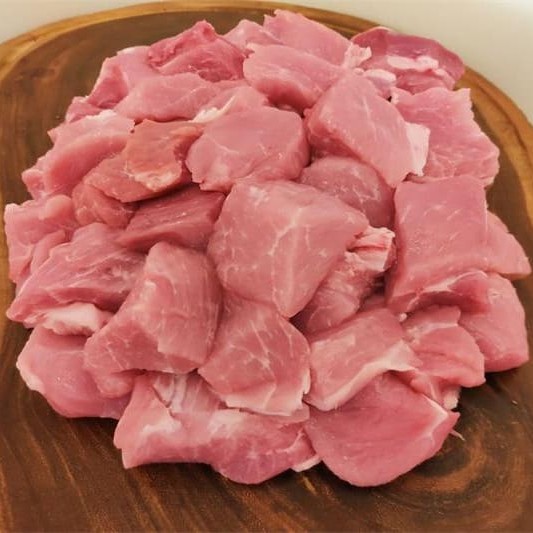 Peso Aprox 500g - Parecido com o Acém, porém mais macio. Indicado para ensopado e bife de panela. #cortesbovinos #miúdosbovinos #churrasco #carnedeboi #carnemacia #itensparachurrasco #delivery #carnedeprimeira #lombinho #lombo