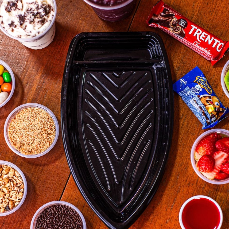 Peça e monte sua barca pequena em casa mesmo, todos os itens irão separados, com 500ml de açaí e todos os itens selecionados por você.