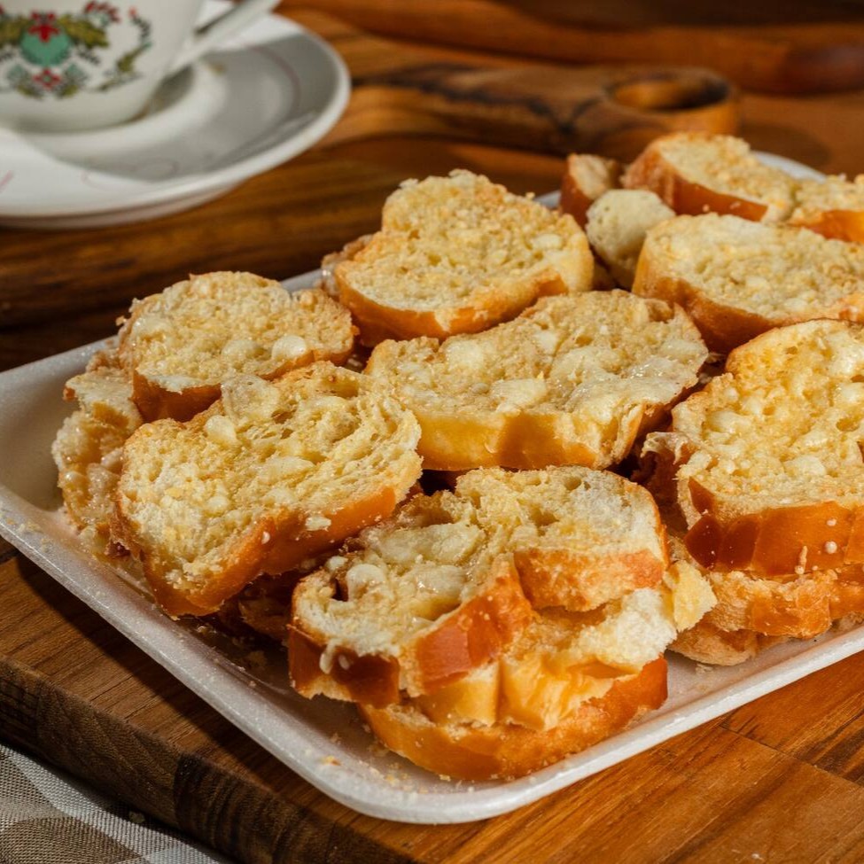 Tirrada de parmesão com +/- 170g