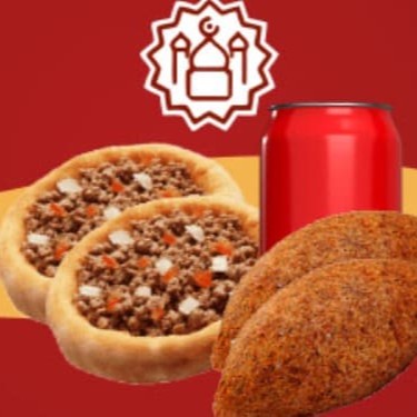 Perfeito para um lanche rápido e delicioso!  2 Esfihas de Carne: Suculentas esfihas de carne com tempero especial, feitas na hora para você. 1 Refrigerante Lata: Sua bebida geladinha para acompanhar. 2 Kibe Frito: Crocante por fora e macio por dentro, nosso kibe frito é irresistível. Preço imperdível! Aproveite e peça já o seu combo!