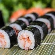 Camarões, alga e arroz - Ebimaki - 10 unidades    ----------tags------------- Sushi/japa/culinária japonesa/sushi em casa / promoções/makimonos/Philadelphia/filadélfia/hot filadélfia/ hot Philadelphia/sunomono/entre grátis/combinados/Carpaccio/cevite/sashimi de salmão/sushi por 1 real / promoção de hot/temaki/yakissoba