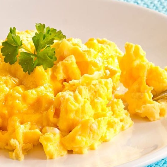 3 Ovos Mexidos na manteiga