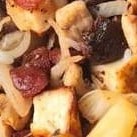 Expetacular churrasquinho gratinado acompanhado de arroz, feijáo farofa+um acompanhamento a sua escolha(feijãoe farofa vai separado) escolha seu acompanhamento