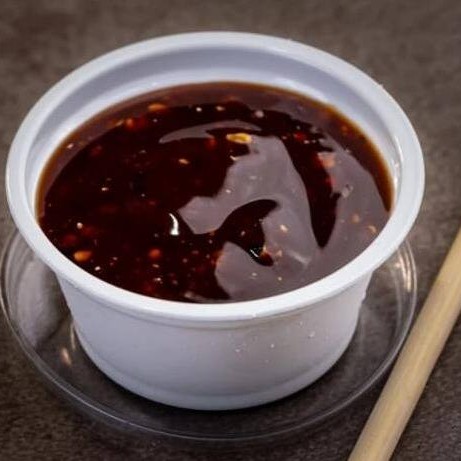 30ml de teriaky artesanal preparado pelo chef, o molho docinho mais amado da culinária oriental.