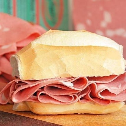 Pão Francês com Mortadela Defumada Ouro Perdigão