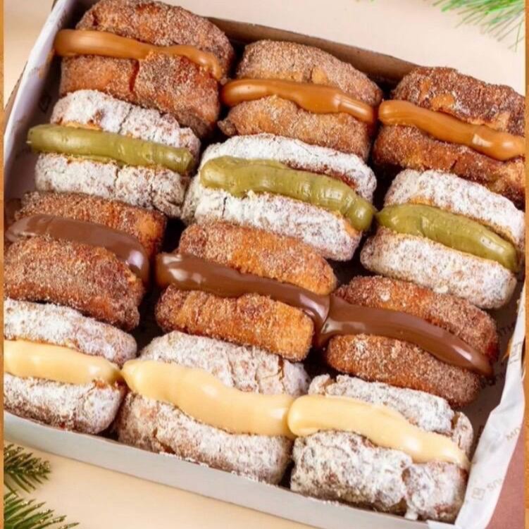 Um super box com 10 rabanadas à sua escolha. Vem conferir!