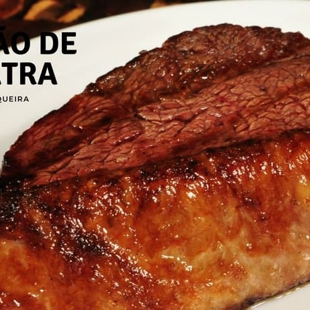 Saborosíssimo corte do coração da alcatra, com irresistível capa de gordura.