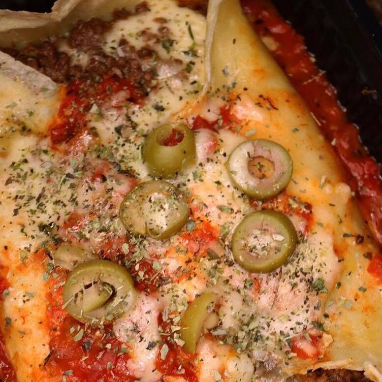 Deliciosa & Saborosa Panqueca de Frango c/ Catupiry + Arooz + Fritas + Coca-Cola 200ml