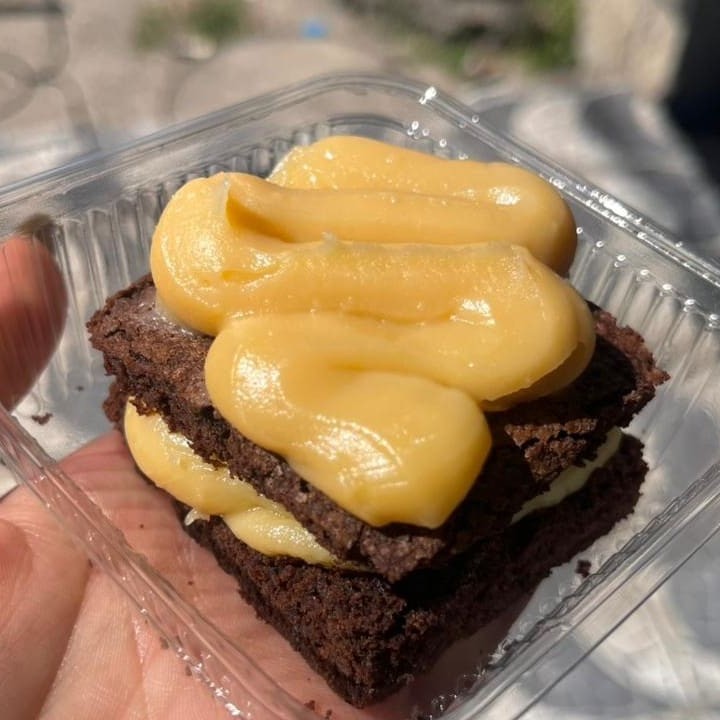 Brownie recheado com brigadeiro de Ninho