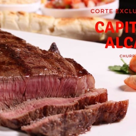 Acompanha, arroz ao alho,cebola palha, farofa e vinagrete.