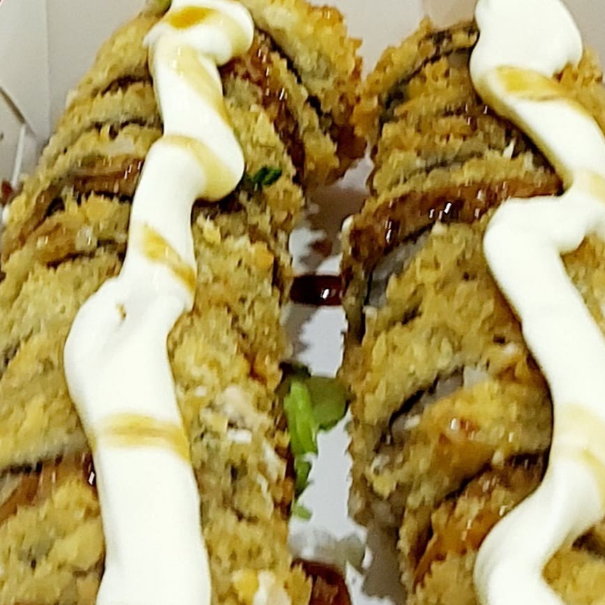 25 unidades de hot filadélfia, simplesmente maravilhosos! Enrolados de salmão e cream cheese empanado.