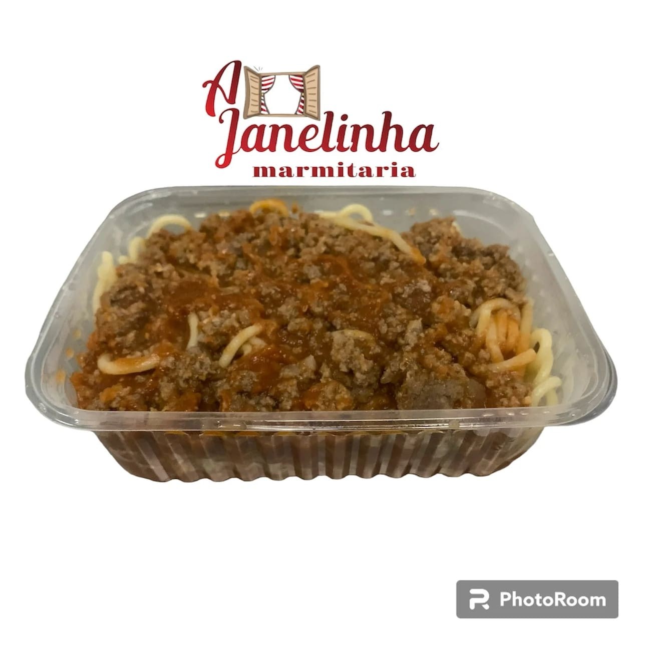 Tiras de espaguete al dente envolvidas em um molho bolonhesa caseiro, rico em carne moída e temperos. Uma explosão de sabor e conforto na porção ideal de 500 ml!