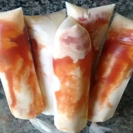 Monte seu Kit com sacolés tradicionais ou gourmets, exceto os sabores Palha Italiana, Tablito, Pudim e Kit Kat Coloque os sabores na observação e aproveite seu kit.