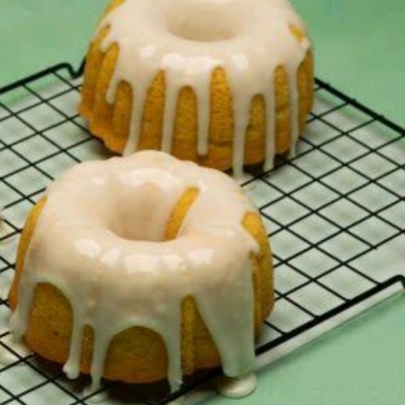 Massa super fofa com cobertura Ninho