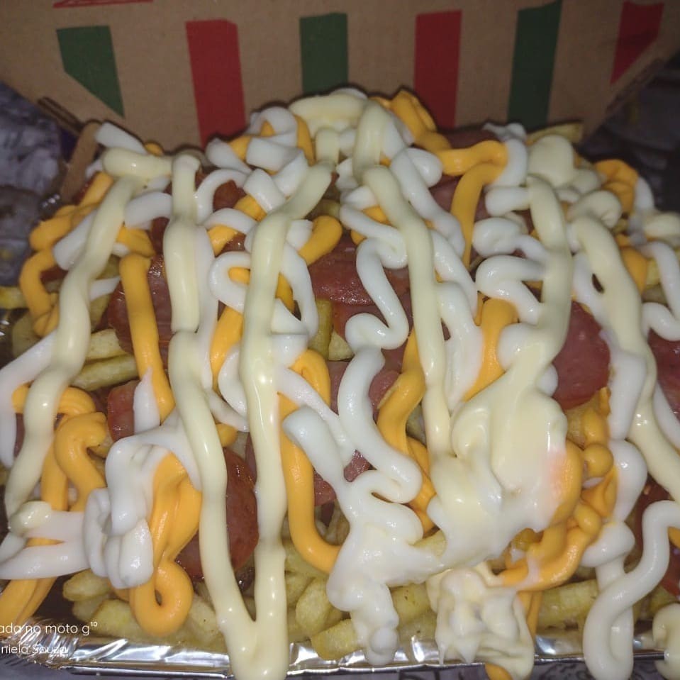 Batata G, cheddar,calabresa,bacon e molho da casa