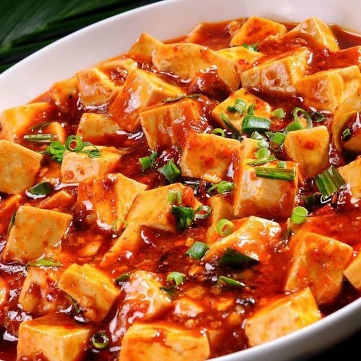 Preparado com lombinho picado e molho picante